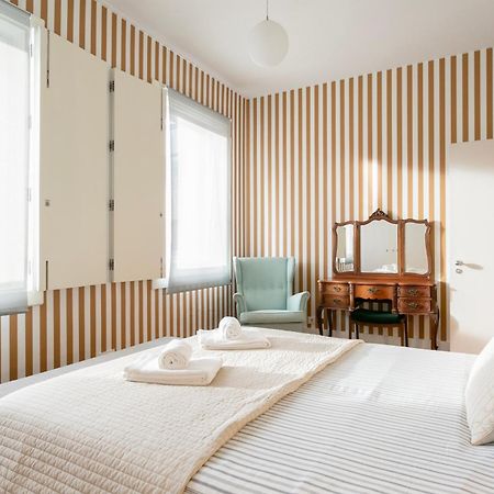 Apartment Carmo Lissabon Buitenkant foto
